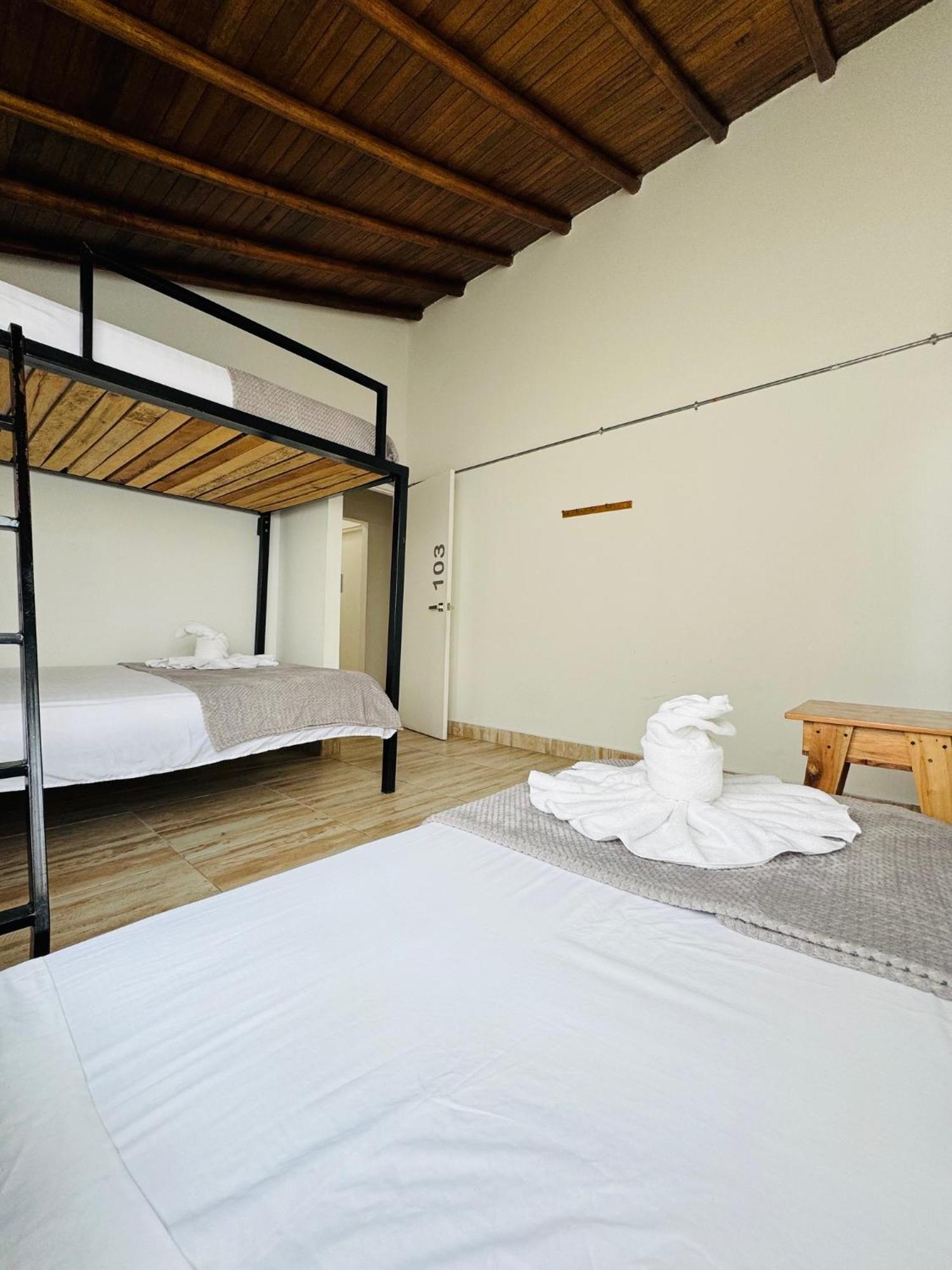 La Madriguera Hotel Guatapé Eksteriør billede