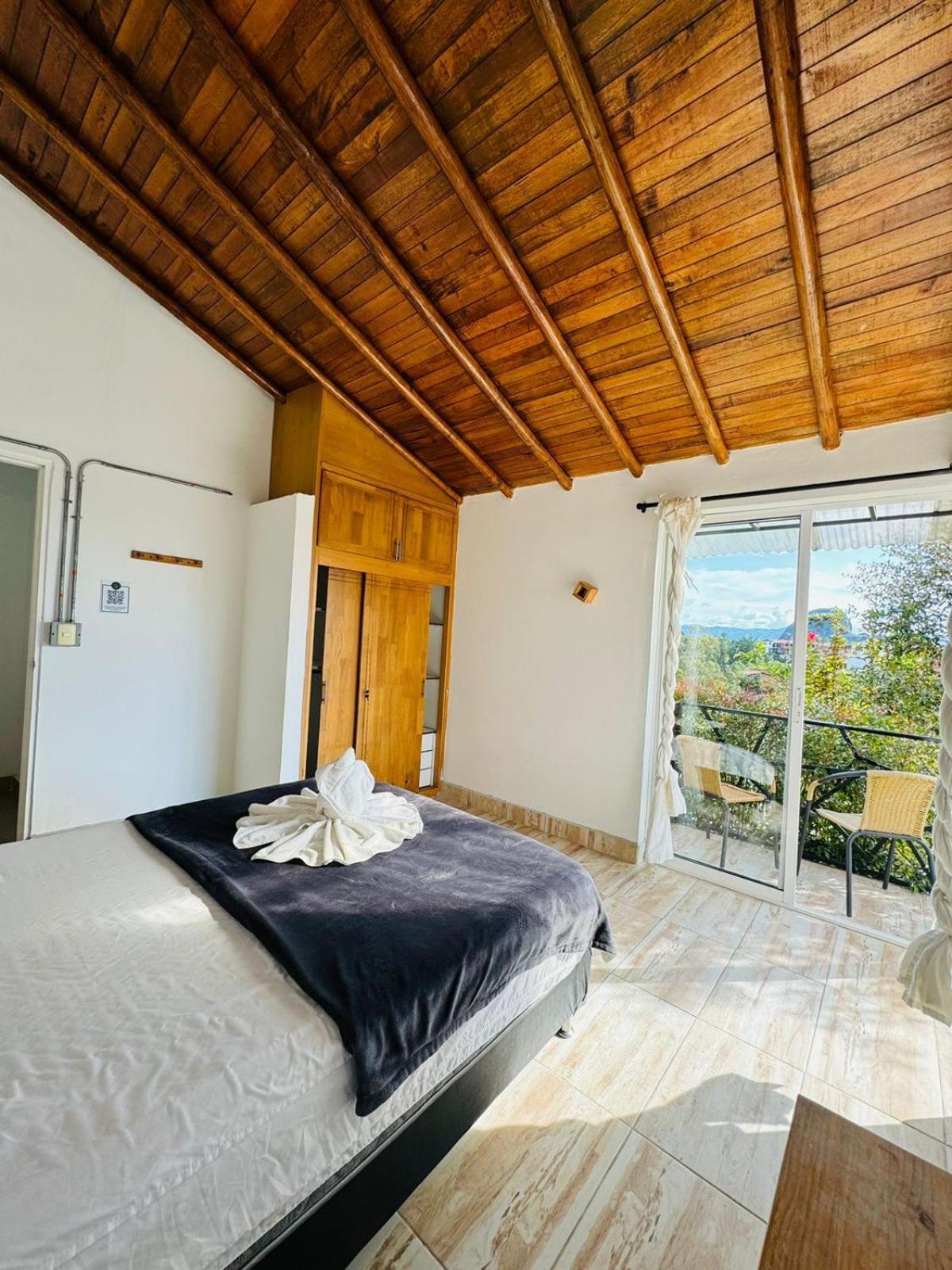 La Madriguera Hotel Guatapé Eksteriør billede